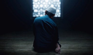 10 Manfaat Sholat Tahajud