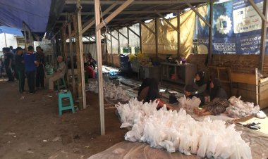 Warga Langgardalem Rayakan Idul Adha dengan Penyembelihan Hewan Kurban di Masjid Baletengahan