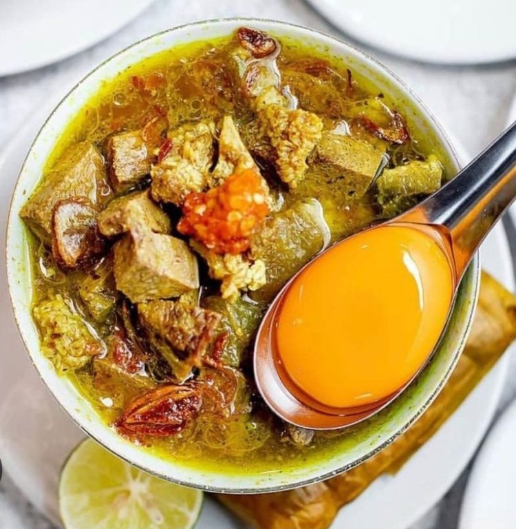 REKOMENDASI KULINER KHAS MAKASSAR